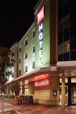 Ibis London Stratford Exterior Photos