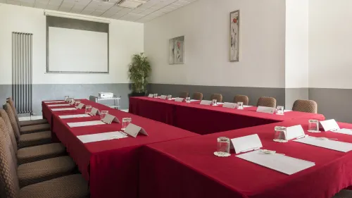 Holiday Inn Calais Coquelles Espaces Affaires Photos
