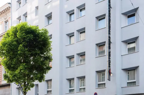 Austria Trend Hotel Beim Theresianum Wien Esterni Photos