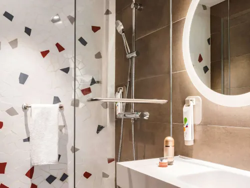 Ibis Styles Barcelona City Bogatell Chambres Photos