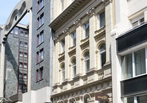 Promenade City Hotel Exterior Photos
