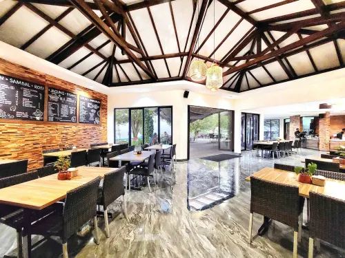 The Batu Hotel & Villas Makanan Photos