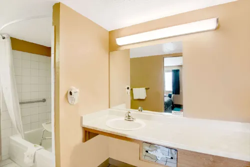 Days Inn by Wyndham El Paso Airport East Chambres Photos