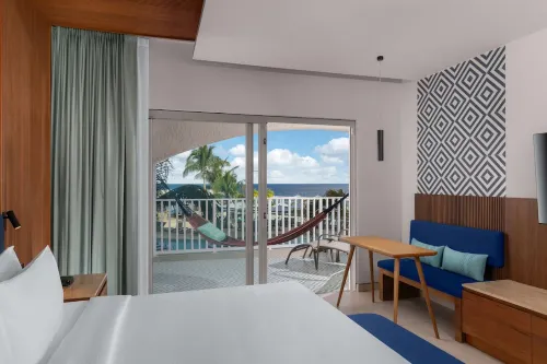 Hilton Cancun Mar Caribe All-Inclusive Resort Rooms Photos