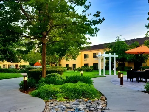 Courtyard Vacaville Espaces publics Photos