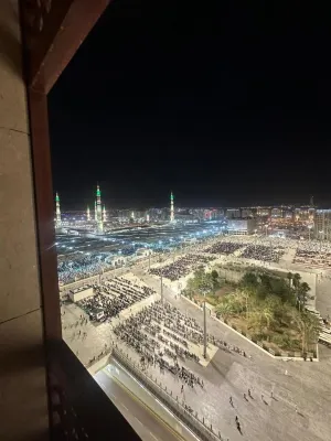 Emaar Elite Al Madina Hotel Рядом с отелем Photos