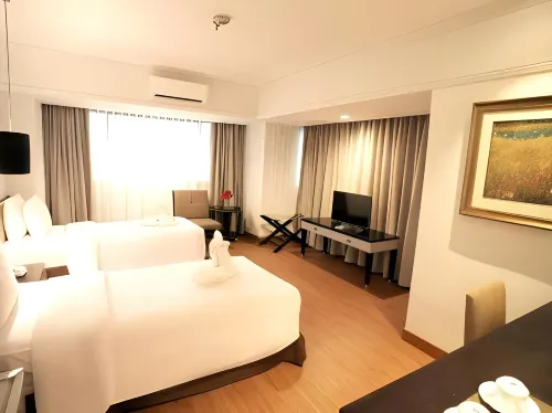 Grand Mahkota Hotel Pontianak Photos