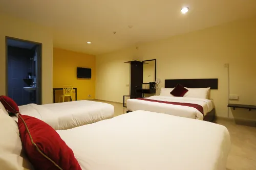 Golden Roof Hotel Falim Ipoh Photos