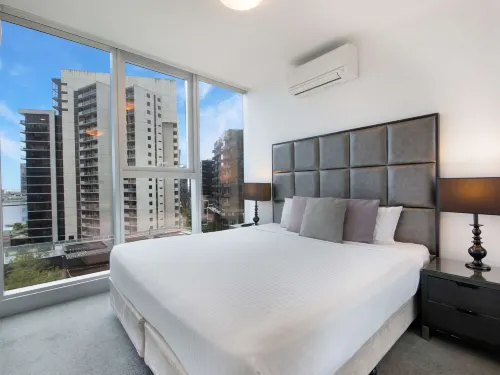The Sebel Residences Melbourne Docklands Serviced Apartments Photos
