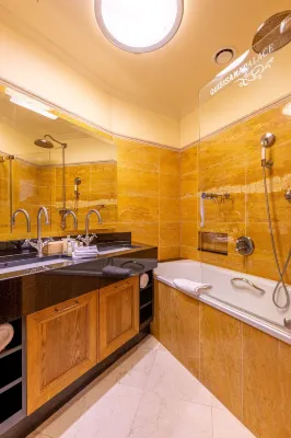 Grandhotel Pupp Camere Photos