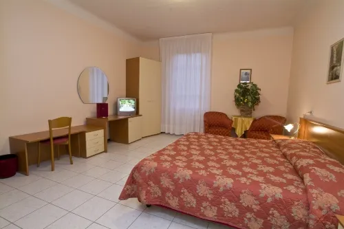 Hotel Roma Photos