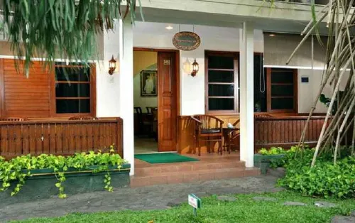 Hotel Dana Solo Eksterior Photos