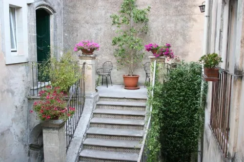 Palazzo Il Cavaliere B&B de Charme Near Hotel Photos