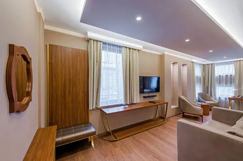 Continental Hotel Budapest Rooms Photos