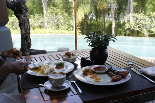The Kayana Seminyak   Makanan Photos