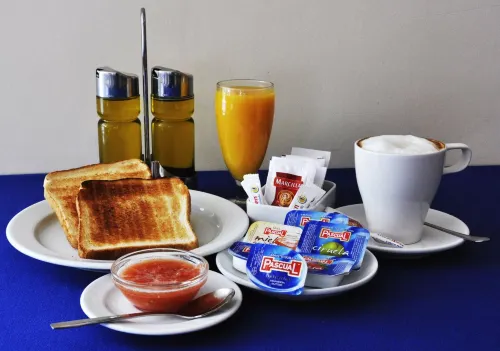 Travelodge Barcelona Fira Mahlzeiten Photos
