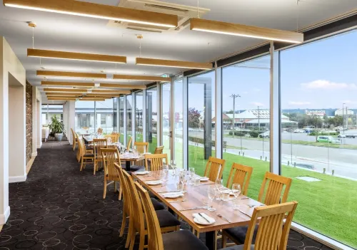 Mercure Goulburn Restauration Photos