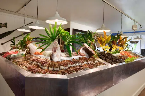 Hilton Guam Resort & Spa Restauration Photos
