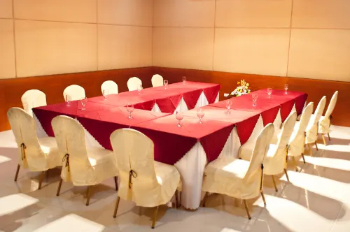 Allure Hotel & Suites Espaces Affaires Photos