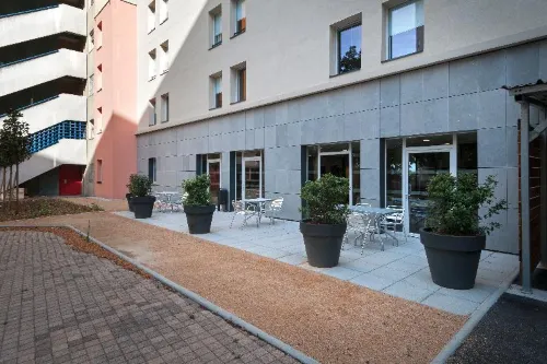 B&B Hotel Lyon Caluire Cité Internationale À proximité de l'hôtel Photos