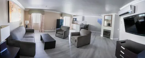 Alexis Park All Suite Resort Rooms Photos