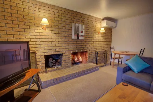 Mountain View Motor Inn & Holiday Lodges Rooms Photos