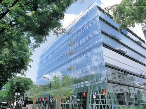 Hotel Green with Exterior Photos