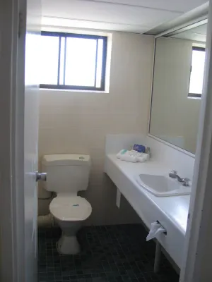 Bayview Tower Rooms Photos