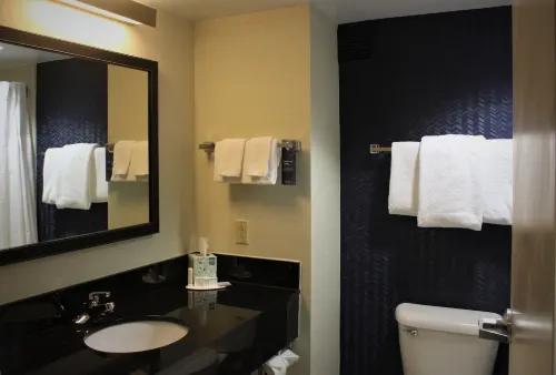 Fairfield by Marriott Inn & Suites Columbia Harbison Rooms Photos