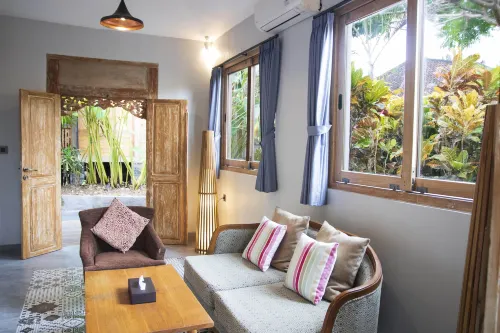 Natya Hotel Tanah Lot Camere Photos