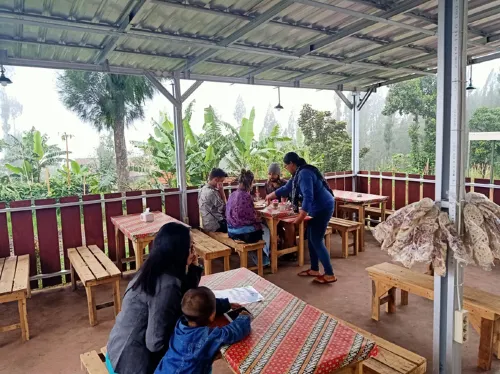 Istana Bromo Area Publik Photos