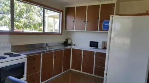 High Country Motel & Backpackers Photos
