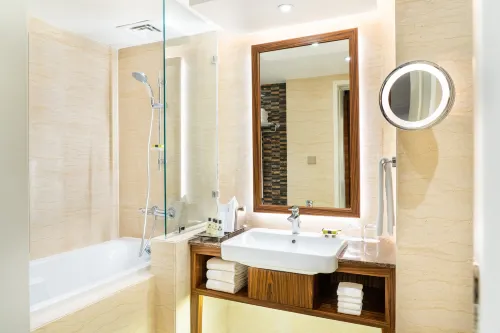 InterContinental Hotels Bahrain Rooms Photos