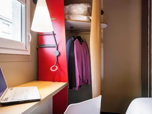 Ibis Paris Alesia Montparnasse Photos