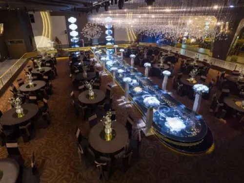 Charis Hotel Restauranger Photos
