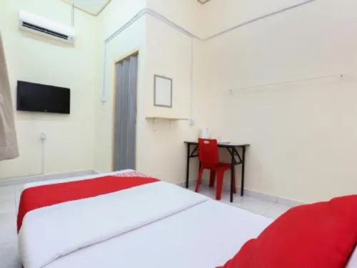 Super OYO 89640 Hotel Pelangi Marang Photos