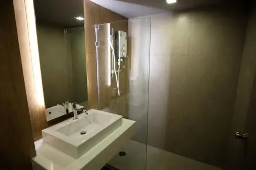 NAP Hotel Bangkok Kamar Photos