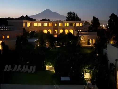 Romano Palace Luxury Hotel Exterior Photos