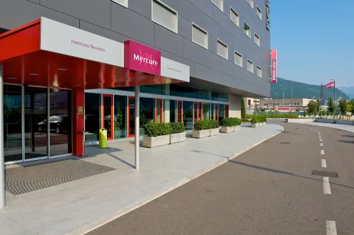 Mercure Nerocubo Rovereto Exterior Photos