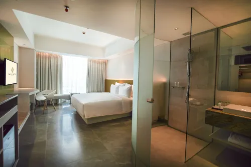 Nuanza Hotel & Convention Cikarang Kamar Photos