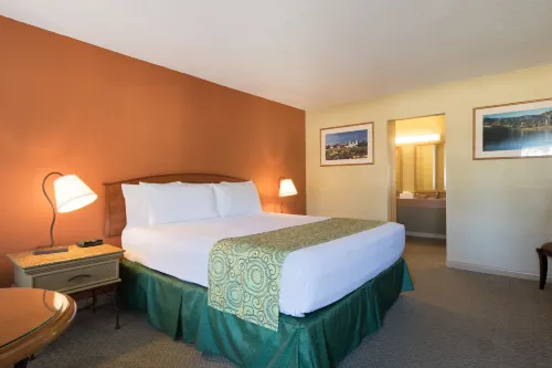 Sandpiper Lodge - Santa Barbara Photos