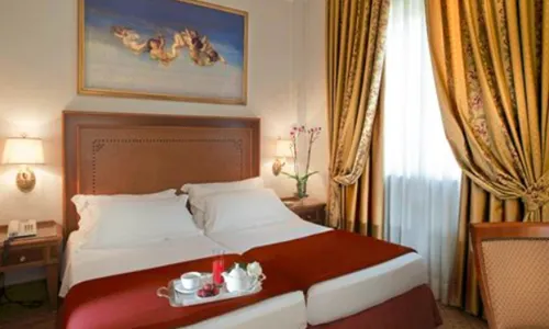 Pinewood Hotel Rome Chambres Photos