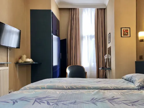 Mitre House Hotel Rooms Photos