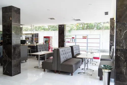 D'Grande Hotel Batam Espaces publics Photos
