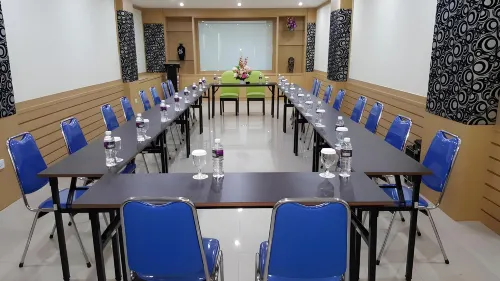 D'Grande Hotel Batam Fasilitas Bisnis Photos