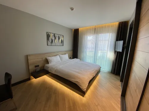 Z-Suites Photos