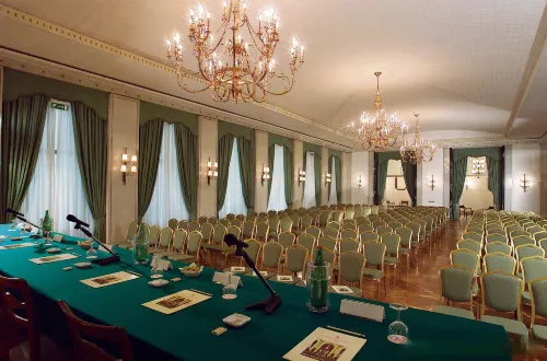 Hotel Quirinale Business Photos