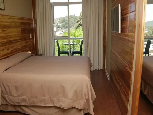 Hotel Petropolis Inn Photos