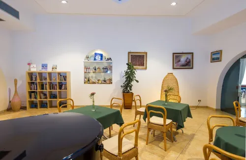 Joli Park Hotel - Caroli Hotels Öffentliche Flächen Photos