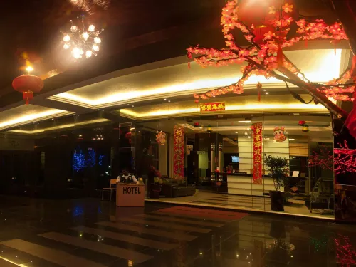 Avantgarde Hotel Exterior Photos